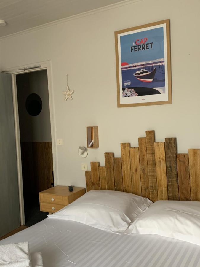 La Petite Auberge Ares Exterior foto